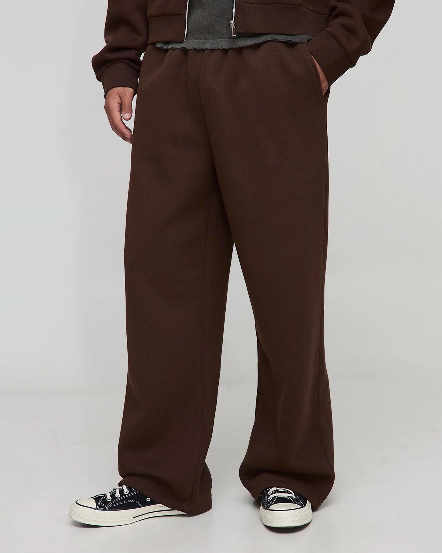 Baggy Sweatpants (Brown)
