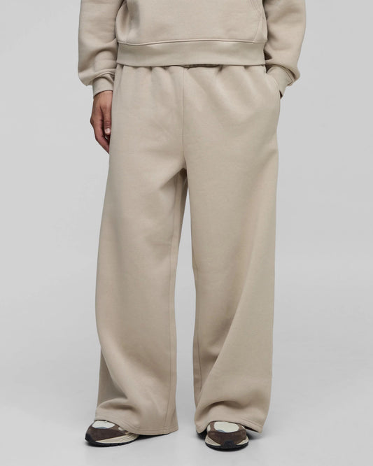 Baggy Sweatpants (Soft Sand)
